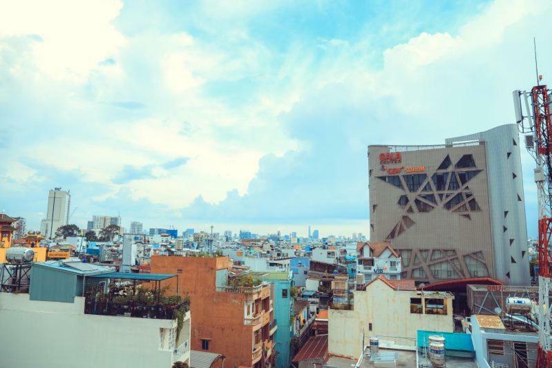 Phuong Linh Hotel Ho Chi Minh City Exterior photo